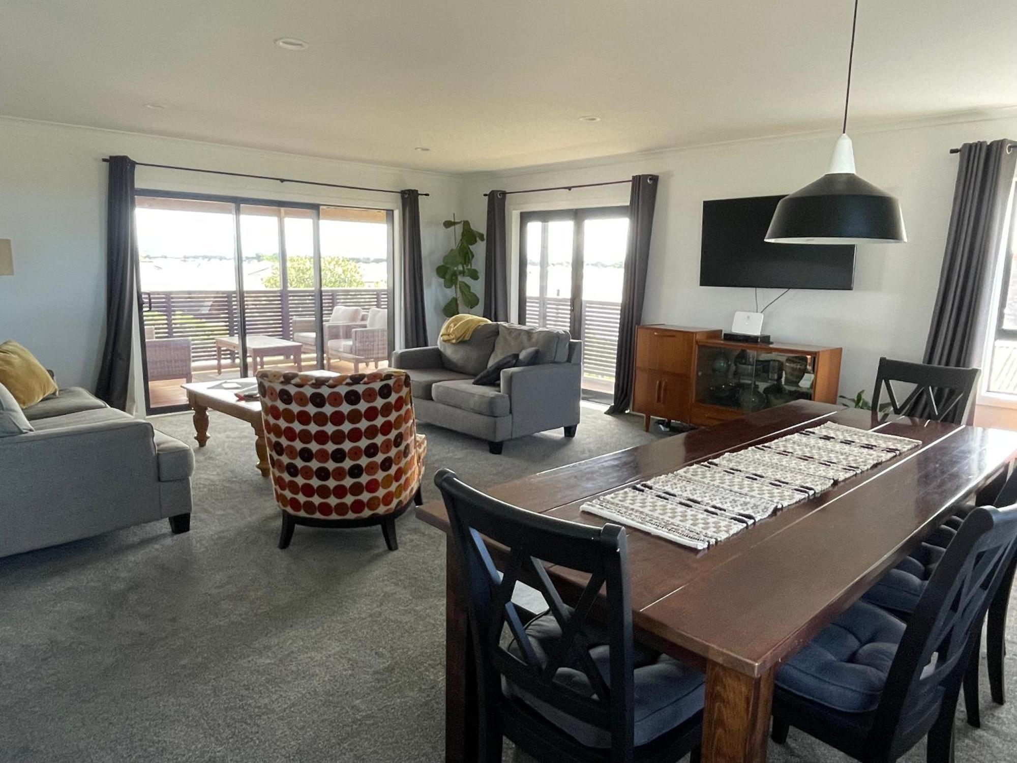 Te Awa Holiday Home Napier Buitenkant foto